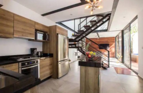 Ekbalan House | Supreme Jungle Holiday Home