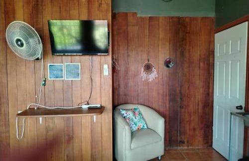 Puerto Jimenez Apartment | Surá House Corcovado SuriNico Room With AC