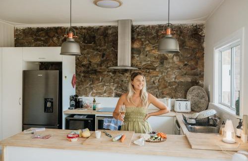 Dunsborough House | Sur Mer - Seaside Sanctuary
