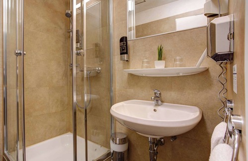 Friedrichstadt Hotel | Sure Hotel by Best Western Ambassador Duesseldorf