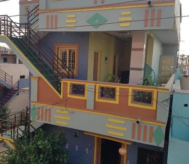 Kamalapur Bed & Breakfast | Suresh Homestay