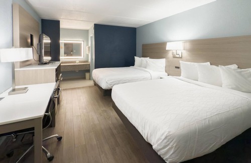 Northside Hotel | SureStay by Best Western Jacksonville Airport