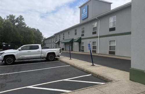 Obetz Hotel | SureStay by Best Western Obetz Rickenbacker Airport
