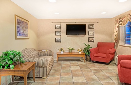 Sacramento Hotel | SureStay by Best Western Sacramento South Natomas