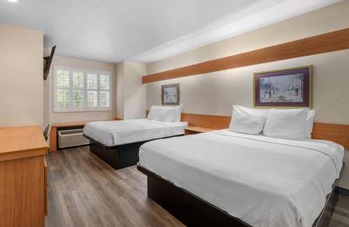 Sacramento Hotel | SureStay by Best Western Sacramento South Natomas