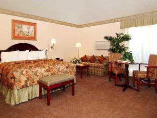 Sunnyvale Hotel | SureStay by Best Western Sunnyvale Silicon Valley