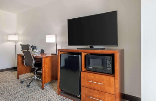 Fernandina Beach Hotel | Surf and Sand Fernandina Beach at Amelia Island, an Ascend Collection Hotel