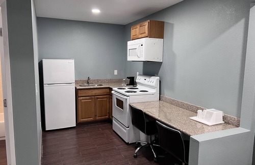 Westside Santa Cruz Hotel | Surf City Inn and Suites