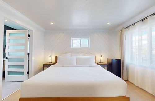 North End Hotel | Surf Club 01 - Pura Vida Suite (Beach & POOL)