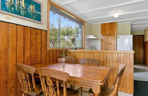 Marengo House | Surf Reef - Apollo Bay