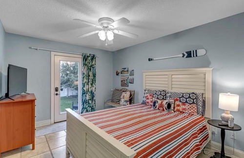 Jacksonville Beach House | Surf's Up