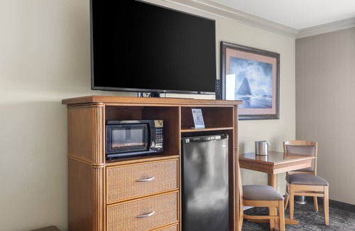Fort Bragg Hotel | Surf & Sand Lodge