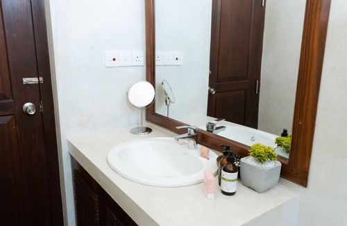 Kathaluwa Hotel | Surf Station