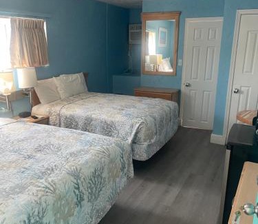 Wildwood Hotel | Surfcomber Motel