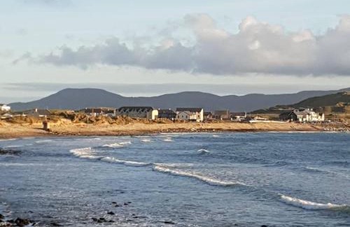 Strandhill House | Surfers Getaway - Room Staycation