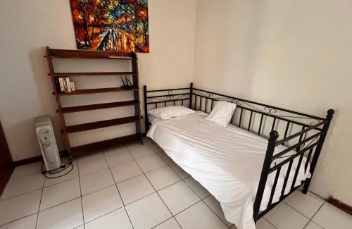 Muizenberg Apartment | Surfers Muiz