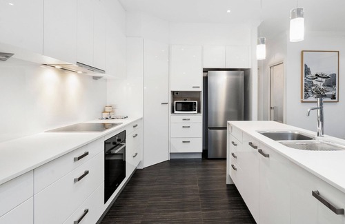 Surfers Paradise Villa | Surfers Villa - Q Stay
