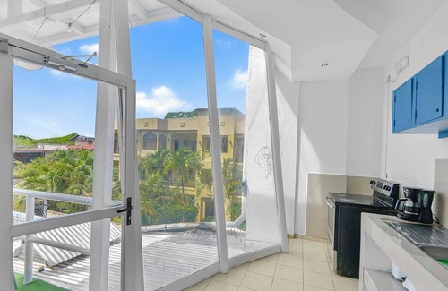 Tamarindo Hotel | Surfo House