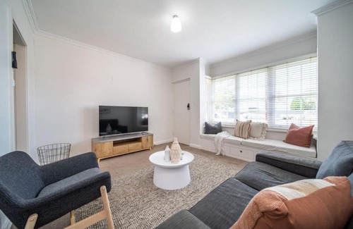Somerton Park Apartment | Surfs Up at Somerton Park