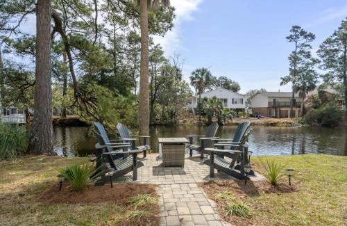 Surfside Beach House | Surfside Beach - Beach House Getaway