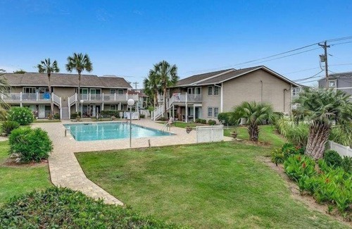Surfside Beach Condo | Surfside Beach Escape