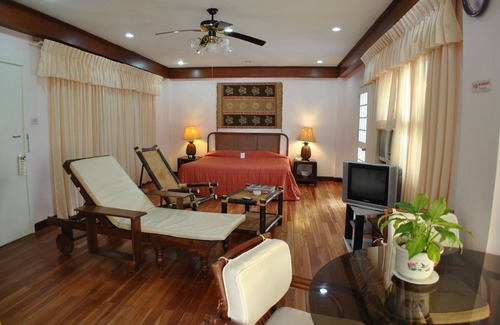 Manoc-Manoc Resort | Surfside Boracay Resort