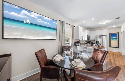 Santa Rosa Beach Condo | Surfside Breeze! Bikes, Pool, Fitness Center