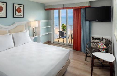Commercial Street Hotel | Surfside Hotel and Suites