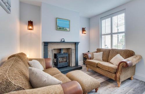 Staithes House | Surgery House