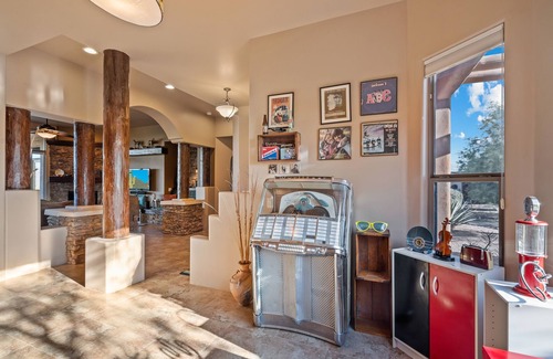 Rio Verde Foothills House | Surround yourself in beauty w/panoramic vu's of the mtns and the Sonoran Desert