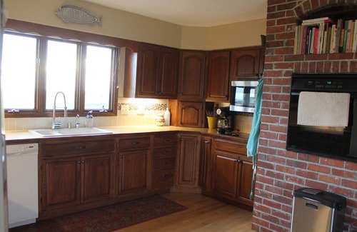 Walla Walla House | Surrounded by 22+ Southside wineries - most w/in walking distance. Pickle Ball.