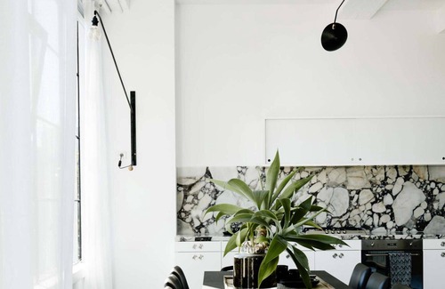 Redfern Apartment | Surry Hills Luxe by Contemporary Hotels