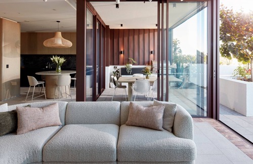 Redfern Apartment | Surry Village Penthouse