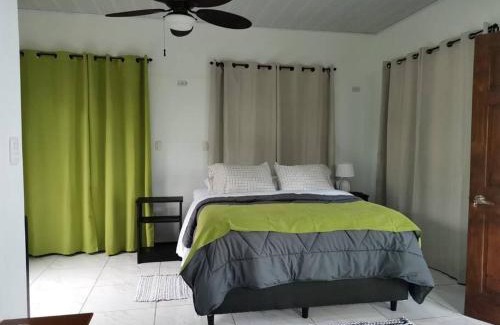 Drake Bay Apartment | Susan Bungalow#1 Bahía Drake, Corcovado Familia Amaya