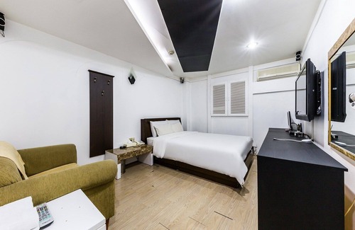 Beon 1-dong Hotel | Suyu H Hotel