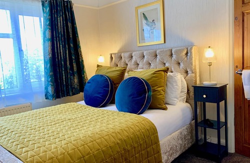 Swindon Bed & Breakfast | SW Bed & Breakfast