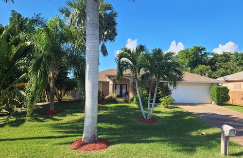 Pelican House | SW Cape Coral Home w Private Heated Pool in Quiet Neighborhood