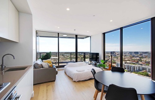Adelaide Central Business District Apartment | Swainson at Vue