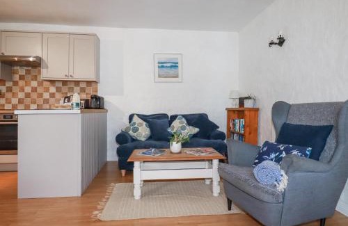 Sticker House | Swallow Cottage