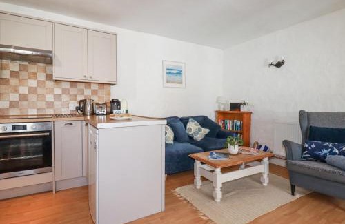 Sticker House | Swallow Cottage