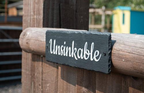 North Perrott Other | Swallowfield Glamping-Unsinkable