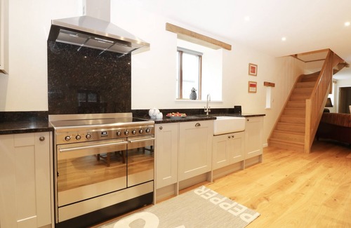 Brixham Cottage | Swallows Barn