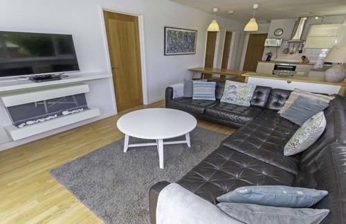 Croyde Ski Chalet | Swallows Beach Chalet |Sleeps 6 Walk to the Beach