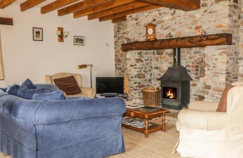Monkton House | Swallows Cottage