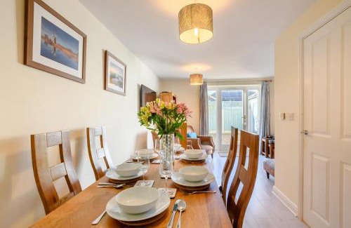 Winterton-on-Sea House | Swallowtail Cottage
