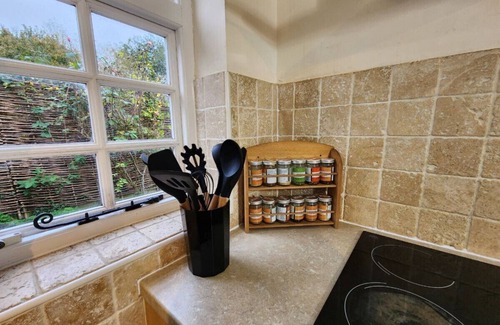 Kidlington Other | Swan Cottage 2-Bed-Netflix-Parking-Nature-Canal