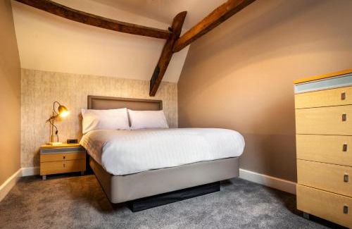 Wells Apartment | Swan Mews