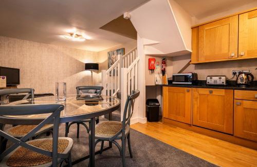 Wells Apartment | Swan Mews