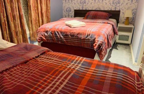 Swindon Bed & Breakfast | Swandown Hotel