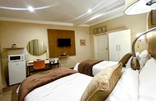 Rustenburg House | Swane’s guesthouse